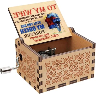 Houten Muziekdoos - Gegraveerde Doos - Liefde Tonen - Hand Crank Mechanisme - 10 cm - Houtkleur