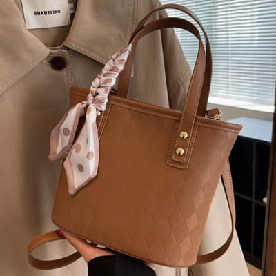 Dameshandtas Niche Design Senior Gevoel voor Mode Crossbody Tassen Effen Kleur Handgedragen Emmerzak 20*8.5*18.5cm bruin