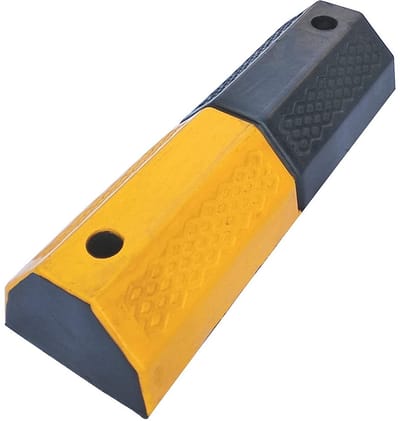 Wielstop Parkeerblok Rubber - Inclusief Schroeven - 50x16x9.5 cm