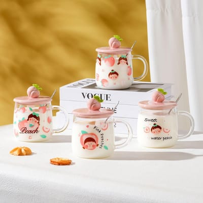 Klein Cadeau Meisje Glazen Beker Perzik met Deksel Lepel Hoog Borosilicaat Kantoor Cartoon Schattige Waterbeker Creatieve Persoonlijkheidsbeker 500ML white