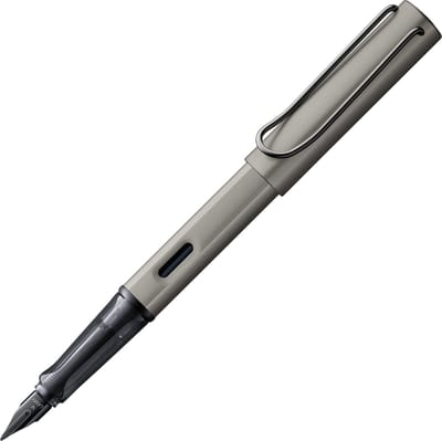 LAMY Lx luxe vulpen 057 van licht aluminium in de kleur ruthenium met edelmetaalafwerking en glanzend zwarte PVD-stalen penpunt, inclusief LAMY T 10 inktpatroon in blauw en geschenkverpakking
