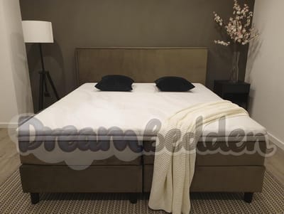 Boxspring Ierland 120x190 Twijfelaar incl 7-Zones HR45 koudschuim Matrassen & Hotel Topper HR 45 Koudschuim 10cm dik.
