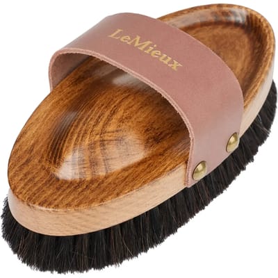 LeMieux Artisan Lamswol Body Borstel Brown Bruin