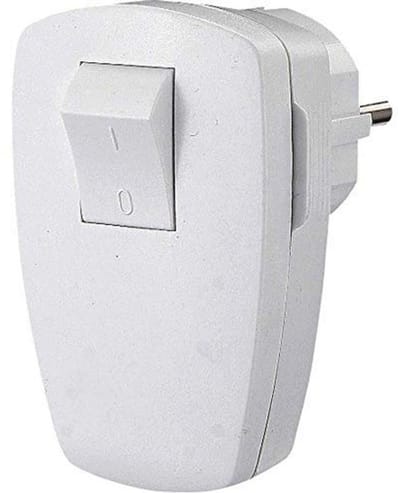 Geaard Contact met Schakelaar - 2-polige Stekker voor 16 A, 230 V, Max. 3680 W - Wit