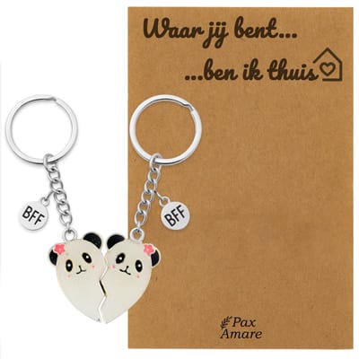 Koppel Sleutelhanger voor 2 'Waar jij bent, ben ik thuis' - Magnetisch Hartje Panda's - Sleutelhanger set op Cadeau Kaartje - Zilverkleurig - Persoonlijke Hanger - Pax Amare