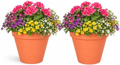 Mega Collections Plantenpot / bloempot - 2x - kunststof - oranje - binnen/buiten - D20 x H17 cm
