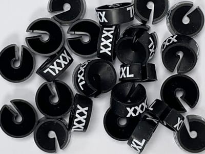 Bleijenberg Maatdopje maat XXXL zwart - Maataanduiding voor kledinghangers per 25 stuks - Maatringetje Ø 20 mm - Kledinghangers - Kleerhanger - Kapstok - Mark-Brics - wisersizer