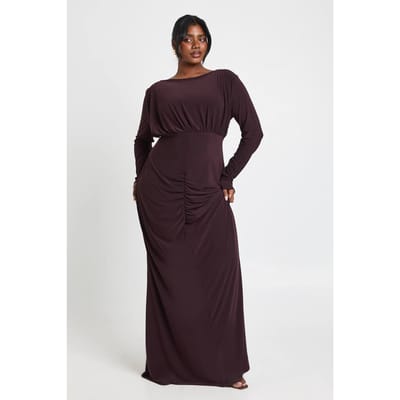 boohoo Dames Plus Slinky Gerimpelde Detail Maxi Jurk | Chocoladebruin | Maat: 44