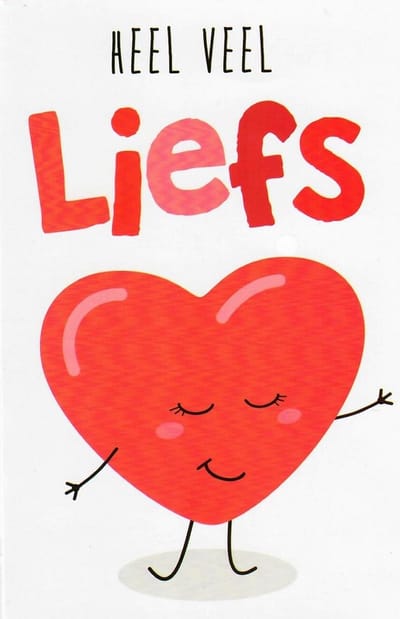 Heel veel liefs! Een ontzettend lieve kaart met een afbeelding van een schattig hartje in het midden. Een leuke kaart om zo te geven of om bij een cadeau te voegen. Een dubbele wenskaart inclusief envelop en in folie verpakt.