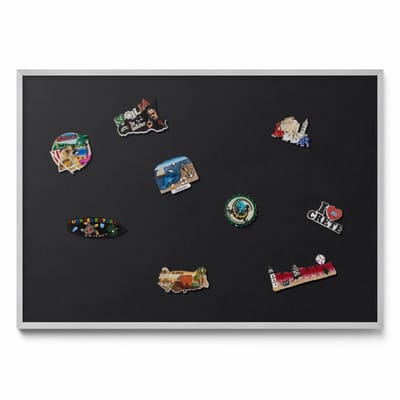 Tulup Magneetbord met Zilveren Frame - Zwart Magneetbord in Stijlvolle Kleuren - 100 cm x 70 cm - Zwarte kleur - Magneetbord Voor Thuiskantoor - Magnetisch Bord voor Thuis en Kantoor - Magneetbord voor Herinneringen