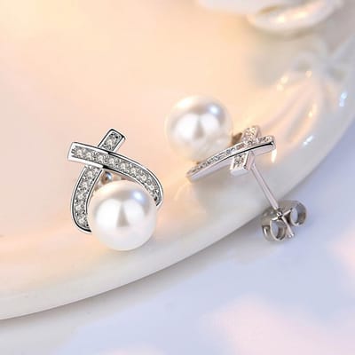 Eenvoudige Mode 925 Sterling Zilver Zirconia Driehoek Gesimuleerde Parel Stud Oorbellen Voor Vrouwen Kristal Bruiloft Feest Sieraden Cadeau white