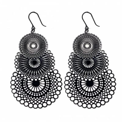 Allergievrije oorbellen- Chakira Zwart- lang -filigraan-Charme Bijoux