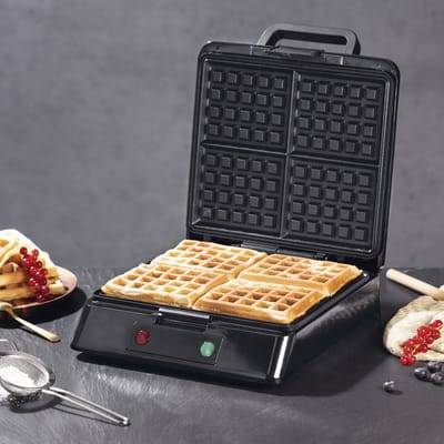 GOURMETmaxx Wafelijzer voor 4 Belgische wafels, wafelijzer met antiaanbaklaag, traploos instelbare bruiningsgraad en controlelampje, geurende Belgische wafels heel eenvoudig bereid