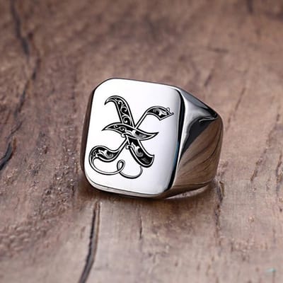 Vnox Retro Initialen Zegelring voor Mannen 18mm Omvangrijk Zware Stempel Mannelijke Band Roestvrij Stalen Letters Aangepaste Sieraden Cadeau voor hem 12