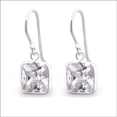 Aramat Jewels | Oorhangers | Zilveren Oorhangers met Vierkante Zirkonia - 20mm | | | |9mm | Zilver | Kinderen, Volwassenen | Verkleurd niet
