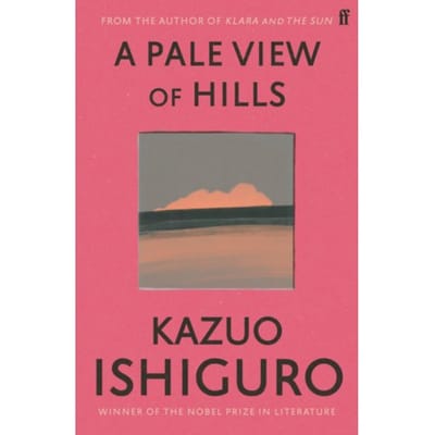 Een bleek uitzicht op heuvels door Kazuo Ishiguro Paperback Boek 9780571258253