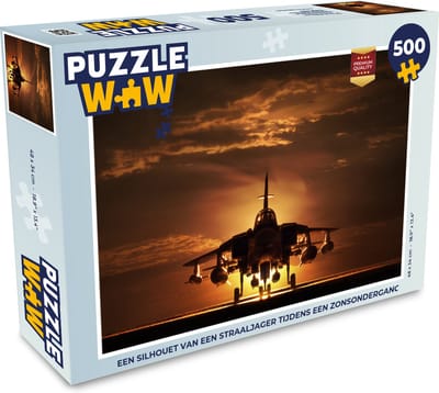 Puzzel Een silhouet van een straaljager tijdens een zonsondergang - Legpuzzel - Puzzel 500 stukjes