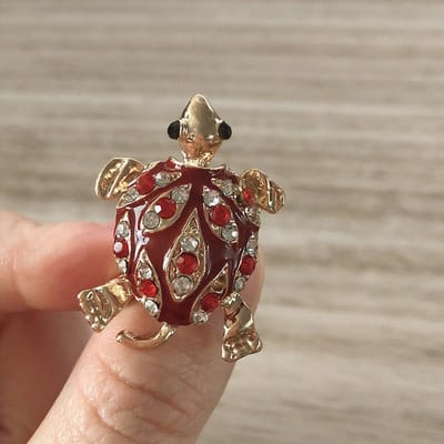 Vintage Schildpad Broche Strass Ingezette Leuke Elegante Speld Banketjurk Pak Kledingaccessoires Corsage brown
