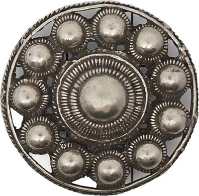 Zeeuws Meisje - Grote Zeeuwse kledingknoop 3 cm doorsnede met lus achterkant