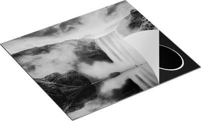 Chefcare Inductie Beschermer Waterval met een Weerspiegeling in het Water - Zwart Wit - 60x50 cm - Afdekplaat Inductie - Kookplaat Beschermer - Inductie Mat
