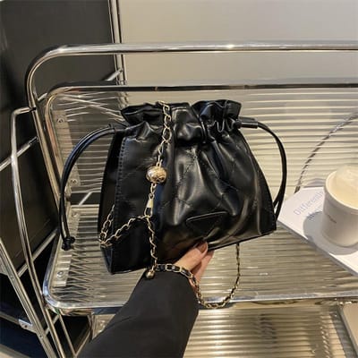 Populaire Tassen voor Vrouwen Nieuwe Niche Eenvoudige Schoudertas Onderarmtas Casual Ketting Crossbody Emmerzak gray