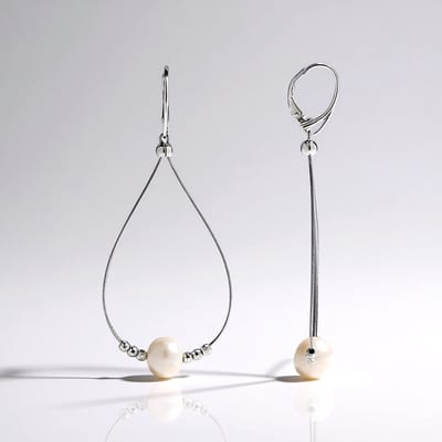 Cavill - Zilveren oorbellen - 925 Sterling Zilver - Witte Zoetwaterkweekparels 8mm - Luxe, Elegante Oorbellen met Druppelvorm & Fancy Slijpsel
