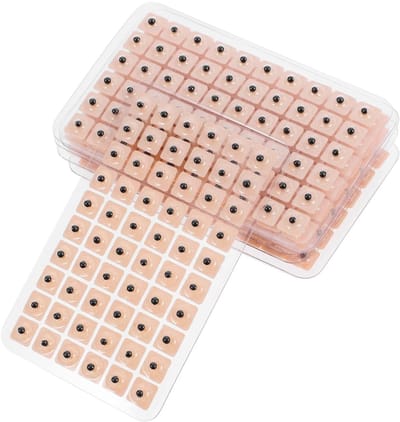 Dailygoods- Acupunctuurpleisters 600 stuks - Oorzaadpleisters - Wegwerppleisters - Acupressuur - Oorpleisters - Synthetisch materiaal - 8,3 x 5,5 x 0,5 cm