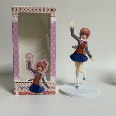 18CM Anime Game Doki Doki Literature Club Sayori Figuur Schattig Meisje Animatie Model Speelgoed Cadeaus Collectie Decoratie Ornamenten PVC With box gray