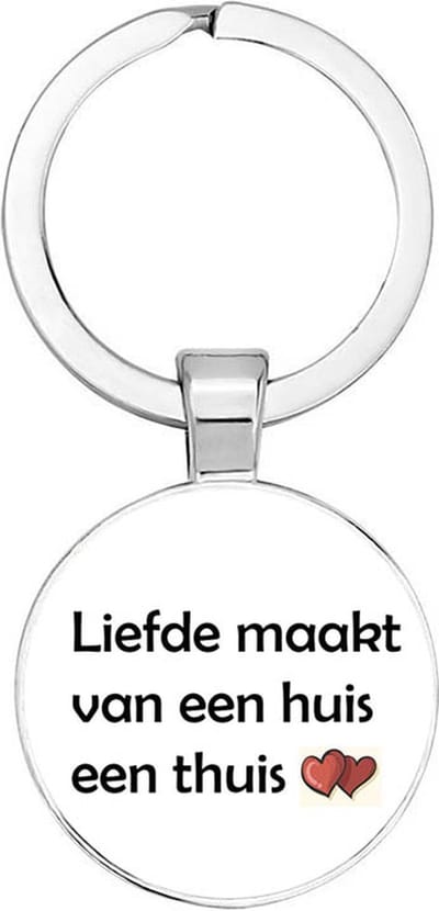 Akyol - Liefde maakt van een huis een thuis Sleutelhanger - Vriendschap - Liefde - Vrienden - Leuk cadeau om te geven - 2,5 x 2,5 CM