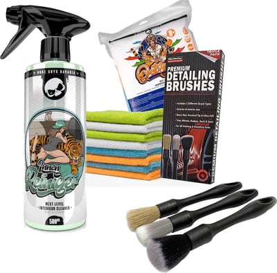 Nuke Guys Interieurreinigingsset bestaande uit; 500 ml Interieurreiniger, 3 detailing kwastjes, 8 microfiber poetsdoekjes 40x40 cm.