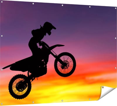 Gards Tuinposter Silhouet van een Motorcross in de Lucht - 160x120 cm - Tuindoek - Tuindecoratie - Wanddecoratie buiten - Tuinschilderij