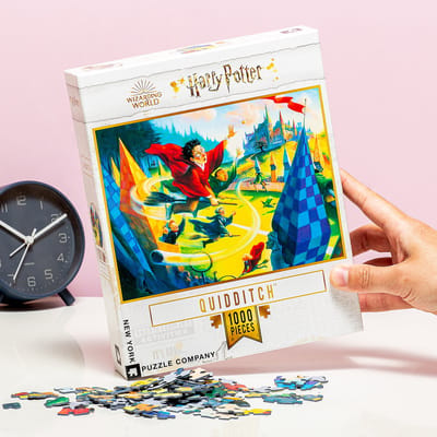 New York Puzzle Company - Harry Potter Quidditch - 1000 stukjes puzzel