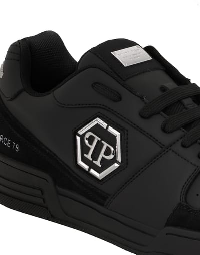 Lo-Top Sneakers P-Force 78