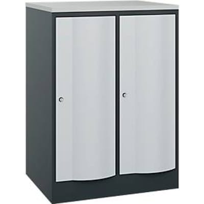 C+P Garderobekast Resisto, 2 vakken, 2 legborden, B 772 x D 640 x H 1077 mm, antracietgrijs/lichtgrijs