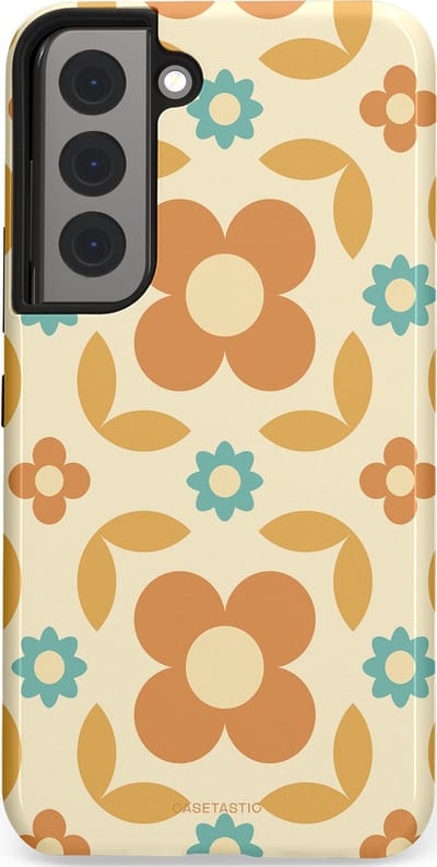 Casetastic hoesje geschikt voor Samsung Galaxy S22 - Dubbellaagse bescherming - Retro verlangen - Fashion Case - Crème Perzik Goud