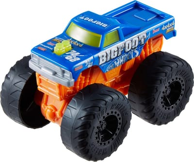 Hot Wheels Monster Trucks ROARIN' WRECKERS BIGFOOT Vehicle