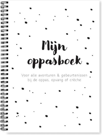Fyllbooks - Mijn Oppasboek - Kinderopvang Dagboek - Invulboek Babysitter Kinderen - Ruimte voor 104 Oppasdagen