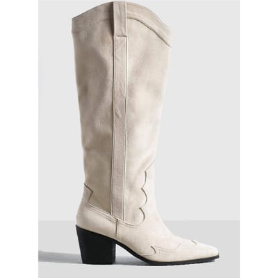 boohoo Dames Kniehoge hakken nep suede western cowboylaarzen | Beige | Maat: 3
