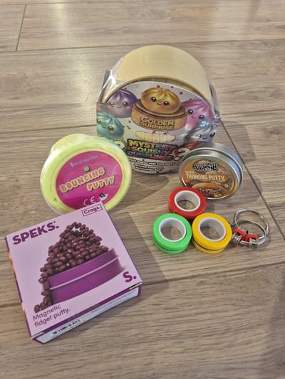 Fidget Set Speks Crags - Dumpling - Aaron's Crazy Thinking Putty - Springklei - Metalen Fidget - Magnetische Ringen