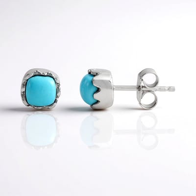 Cavill - Oorstekers 925 Sterling Zilver - Platina Geplateerd - Sleeping Beauty Turkoois 1,26 ct - Kussen Cabochon - Elegante Blauwe Edelsteen Sieraden