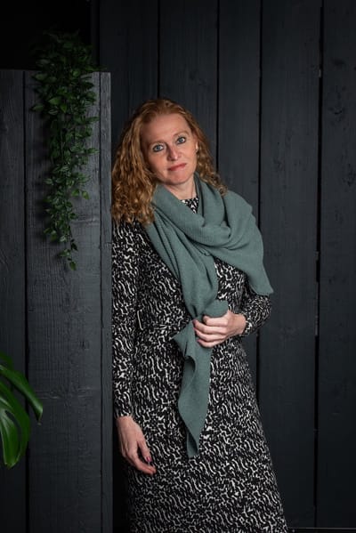 Twelve Million - Dames omslagdoek Texas - Driehoeksjaal - Gerecyclede materialen - Poncho - Wolvrij - Eucalyptus groen