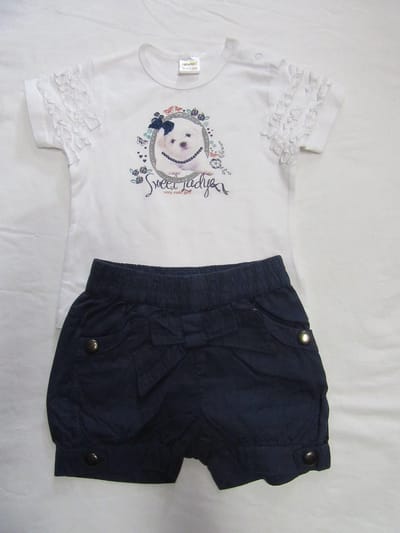 dirkje , kledingset , meisje, tshirt + shortje , wit met marine , 80 - 12 maand