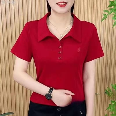 Moeder Draagt Een Grote Maat T-shirt met Korte Mouwen voor de Zomer Nieuwe Casual Top voor Mode voor Vrouwen van Middelbare Leeftijd Modieuze Leeftijdsverlagende Slanke Top voor Vrouwen 5XL beige