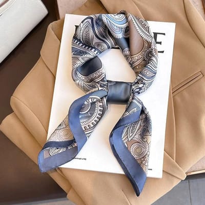 Nieuwe Zijden Vierkante Sjaal Dames Retro Paisley Cashew Print Neckerchief Vrouwelijke Foulard Hoofddoek Haarband Zachte Nek Tas Lint Satijn 70x70cm black