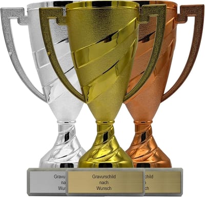 Trofeeën set - Onderscheidingen mokken - Gepersonaliseerde geschenken - Gravure naar wens - 14 cm hoog - Goud zilver brons