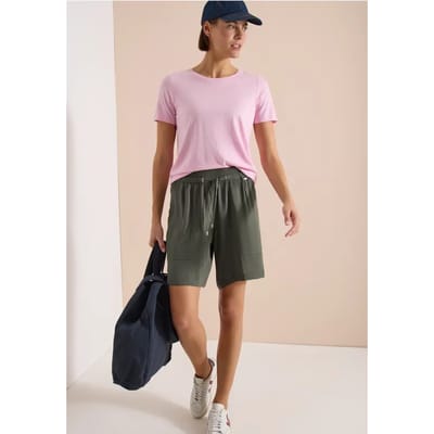 High Waist shorts met Wide Legs en structuur