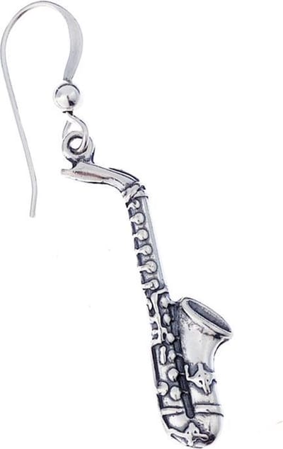 Zilveren oorbellen saxofoon