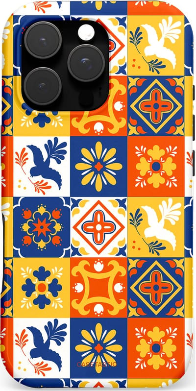 Casetastic hoesje geschikt voor Apple iPhone 16 Pro - MagSafe - Dubbellaagse bescherming - Mediterraanse Tegels - Fashion Case - Oranje Donkerblauw Geel Crème