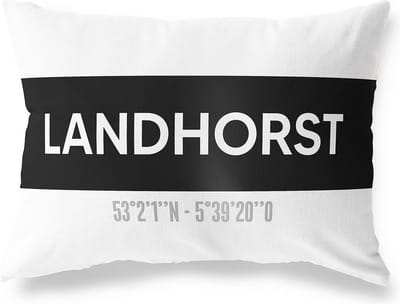 Tuinkussen LANDHORST - NOORD-BRABANT met coördinaten - Buitenkussen - Bootkussen - Weerbestendig - Jouw Plaats - Studio216 - Modern - Zwart-Wit - 50x30cm