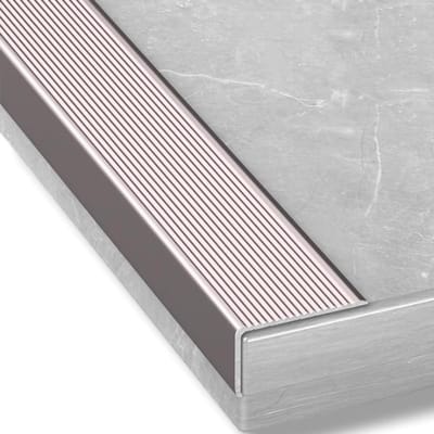 Antislip Trapprofiel - Metalen traprand - Veilig Lopen - Verdiept groefontwerp - 120 cm - Goud
